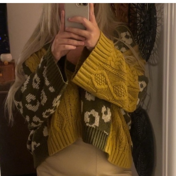 POL Sweaters - POL Sweater